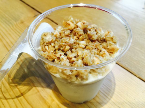 Yogurt con muesli